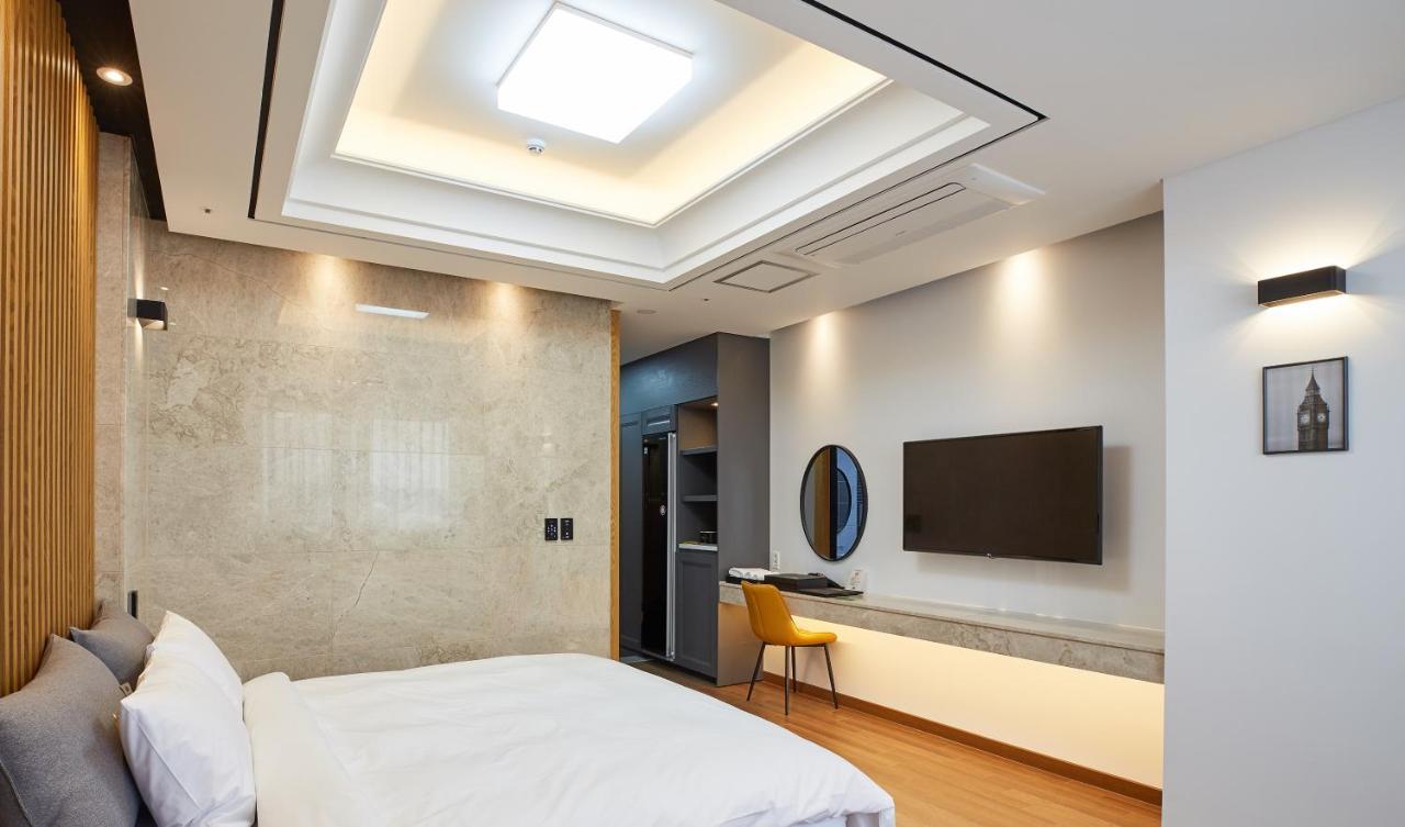 Noble Stay Hotel Gwangju Metropolitan City Dış mekan fotoğraf