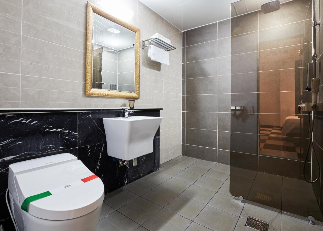 Noble Stay Hotel Gwangju Metropolitan City Dış mekan fotoğraf
