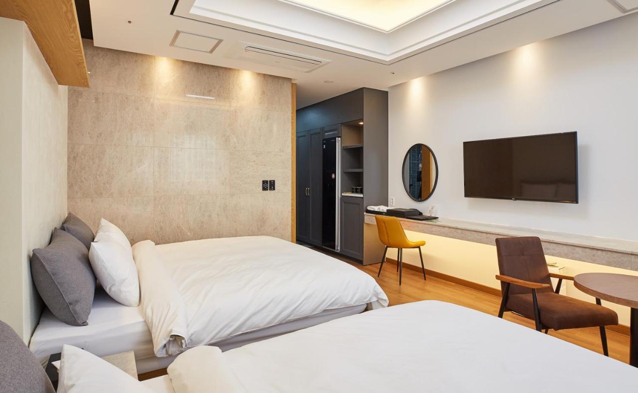 Noble Stay Hotel Gwangju Metropolitan City Dış mekan fotoğraf